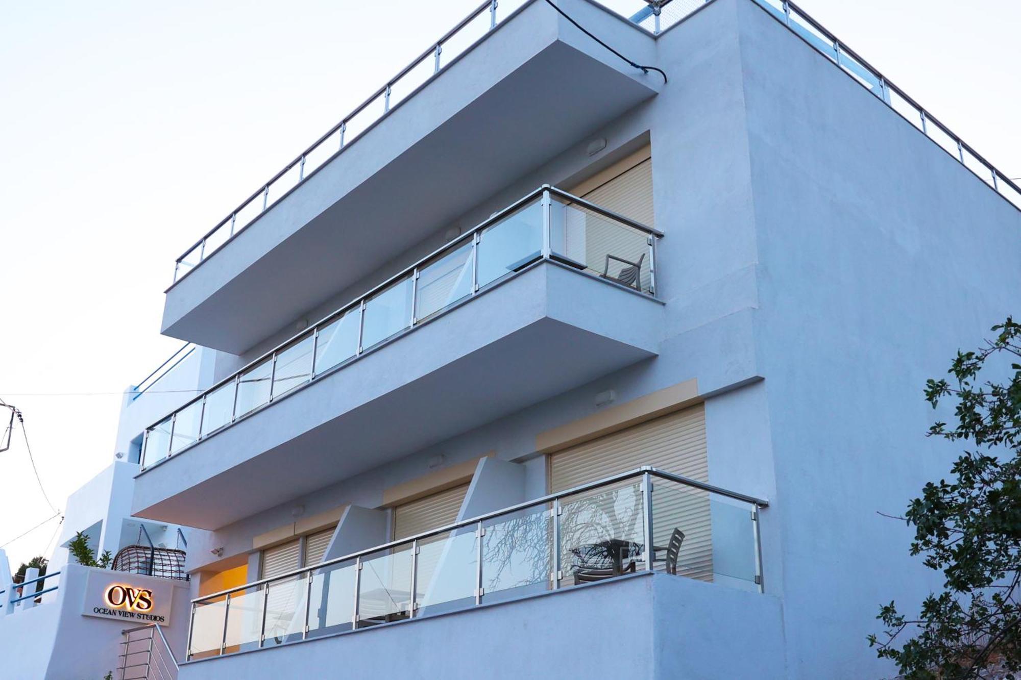 Ocean View Studios And Luxury Rooms Plomari エクステリア 写真